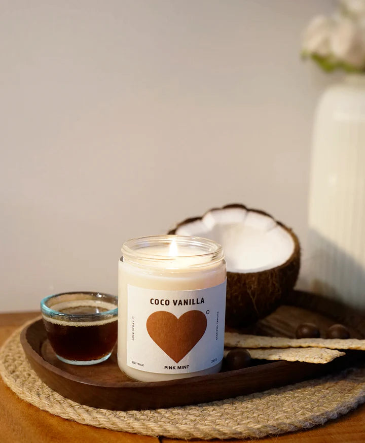 Coco Vanilla Soy Candle - P I N K M I N T