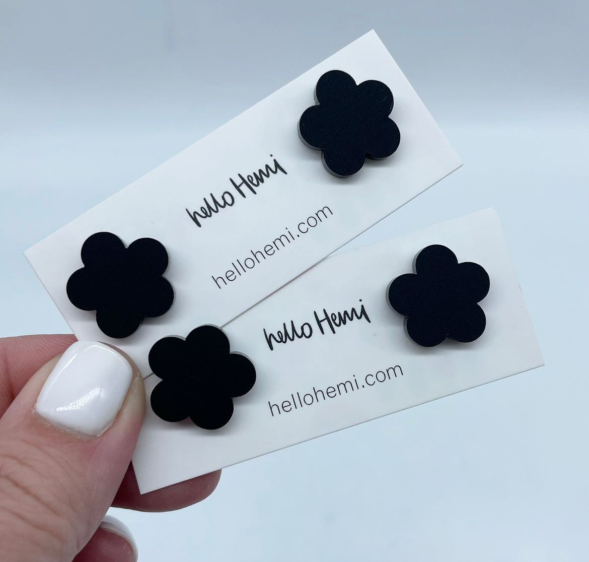 P e t a l | Matte Black