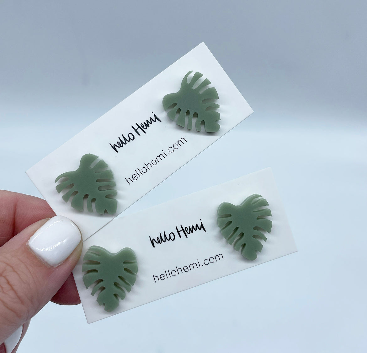 T r o p i c L e a f | Matte Sage Green