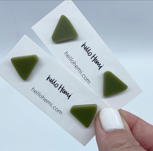 T r i a n g l e s | Matte Olive Green