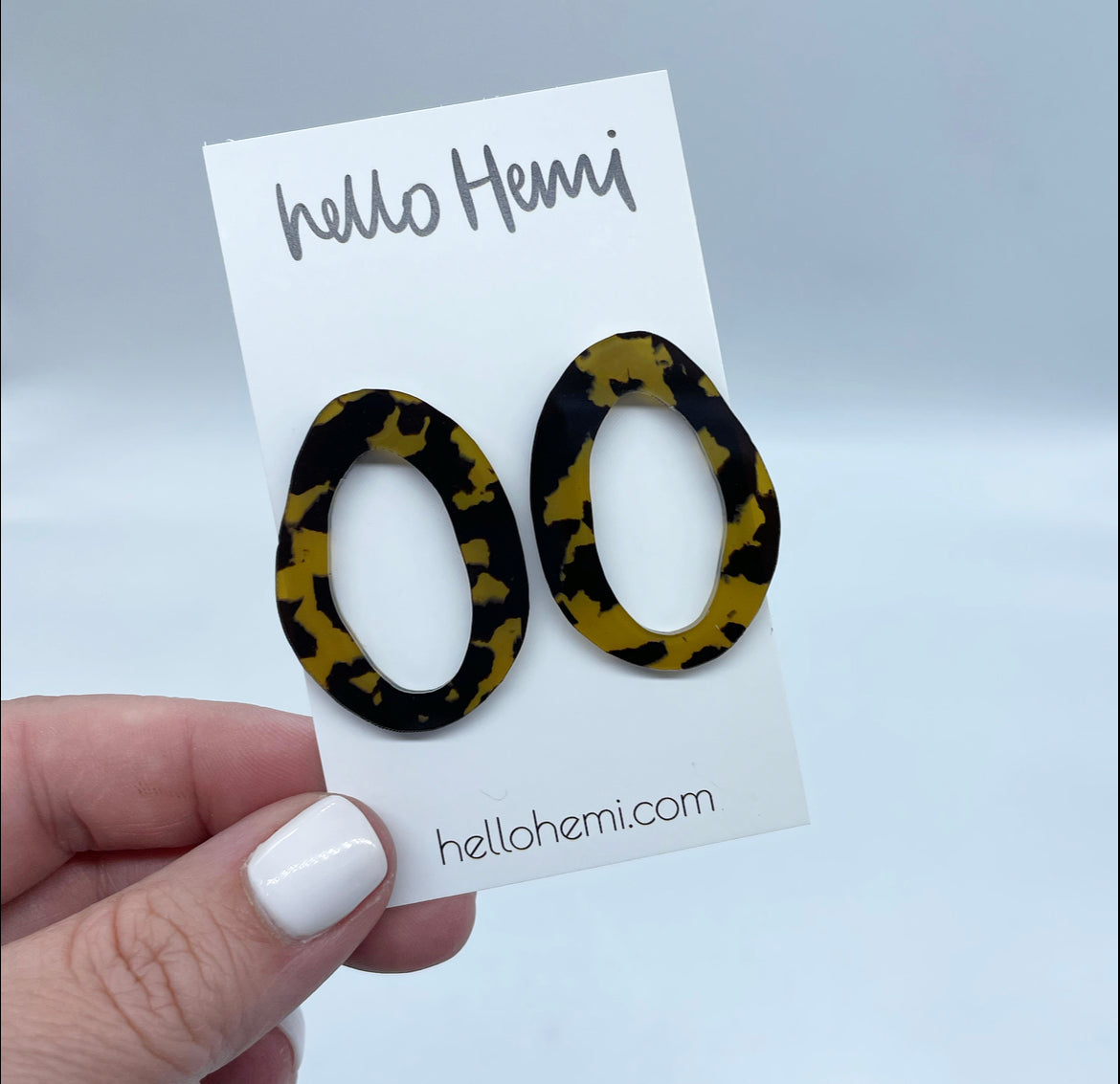 S a s s | Leopard Print