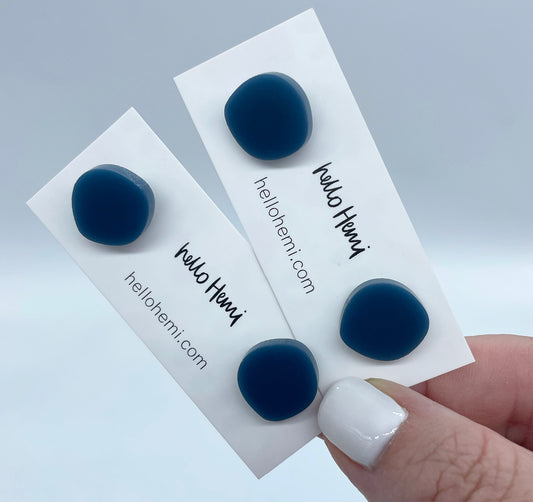 S p o t s | Matte Navy