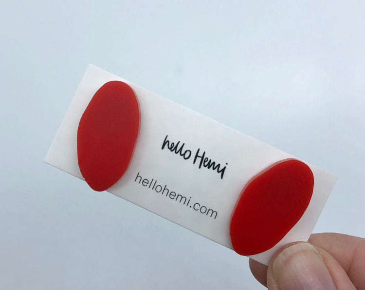 S A L E | O r g a n i c O v a l | Matte Red