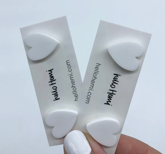 H e a r t s | Matte White