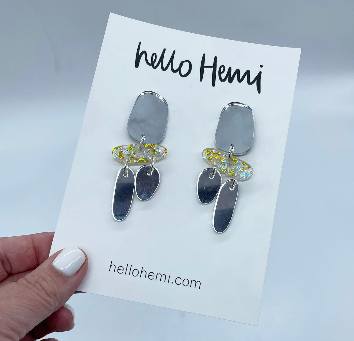 R i v a | Silver Mirror + Countdown Glitz