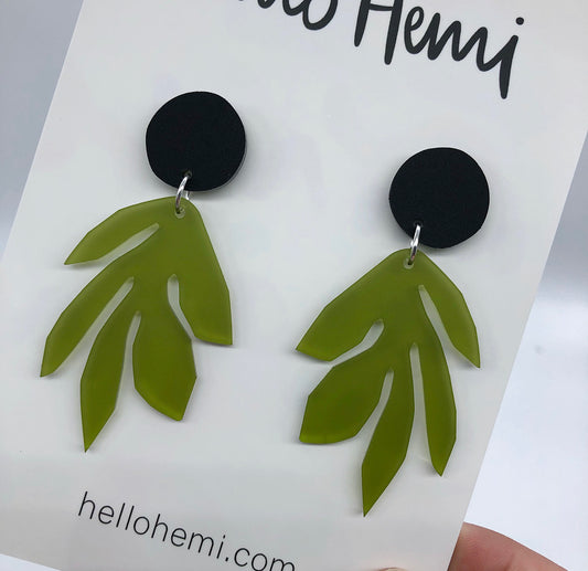 S A L E | O l i v e | Matte Black + Frosted Moss