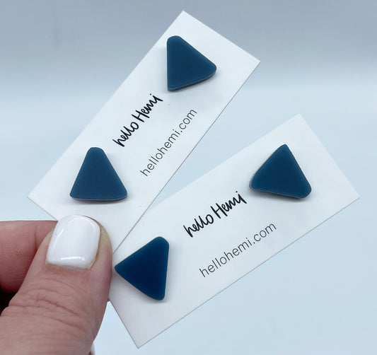 T r i a n g l e s | Matte Navy