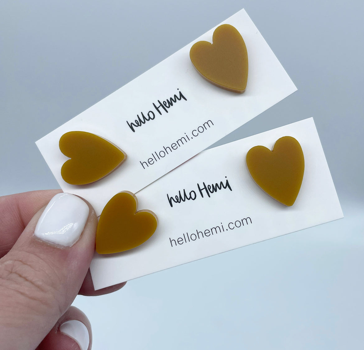 H e a r t s | Matte Mustard