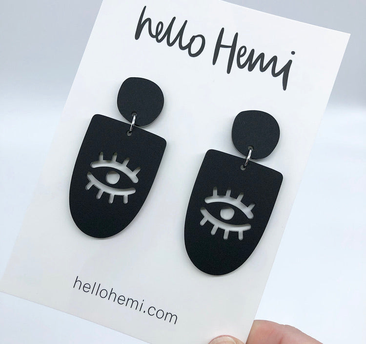 D a z e d | Matte Black