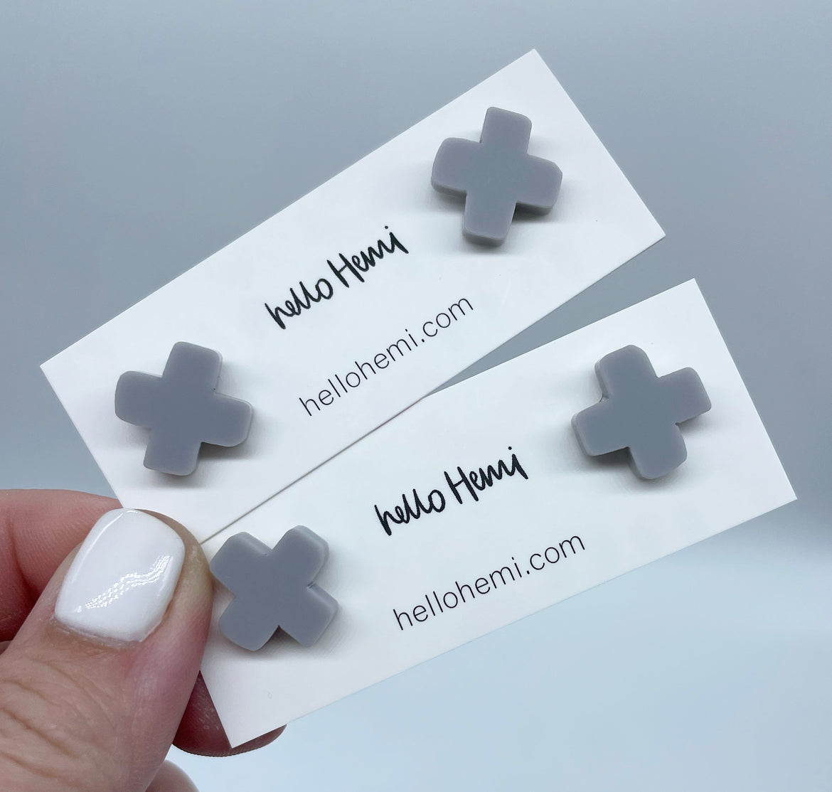 C r o s s e s | Matte Grey