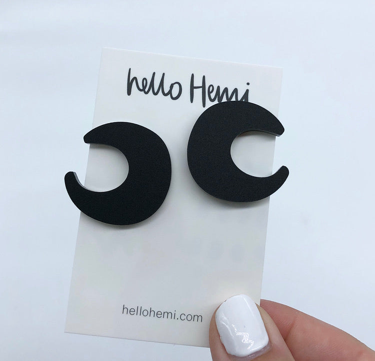 S A L E | C r e s c e n t M o o n | Matte Black