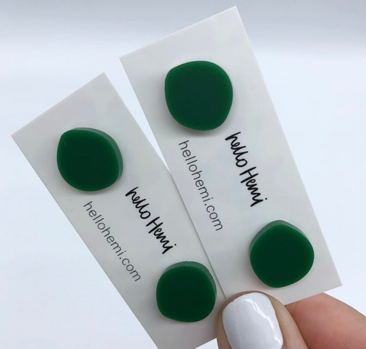 S p o t s | Matte Forest Green