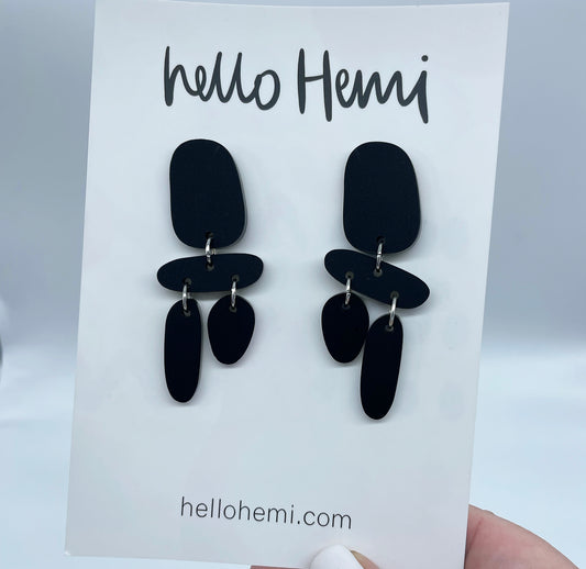 R i v a | Matte Black