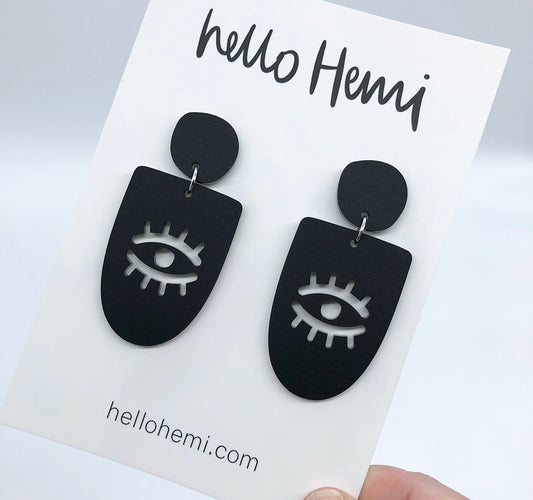 D a z e d | Matte Black